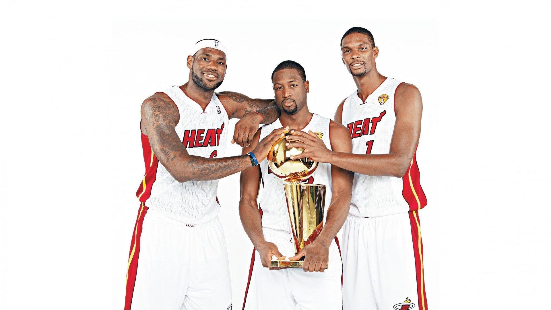 范佩西谈拒绝滕哈赫邀约，家庭温暖胜过老特拉福德的召唤